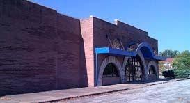 Waukegan Grand: 699 Lakehurst Rd, Waukegan, IL 60085